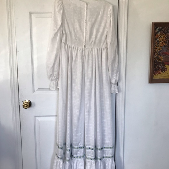 Vintage Dress Womens Embroidered Long Sleeve Puff Cottage Core Prairie 70s sheer - Picture 2 of 10